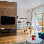 מלון דירות Jarosta Premium & זקופאנה