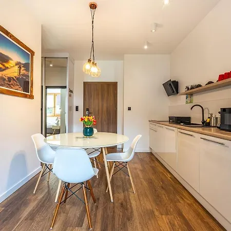 Jarosta Premium & Appart hôtel